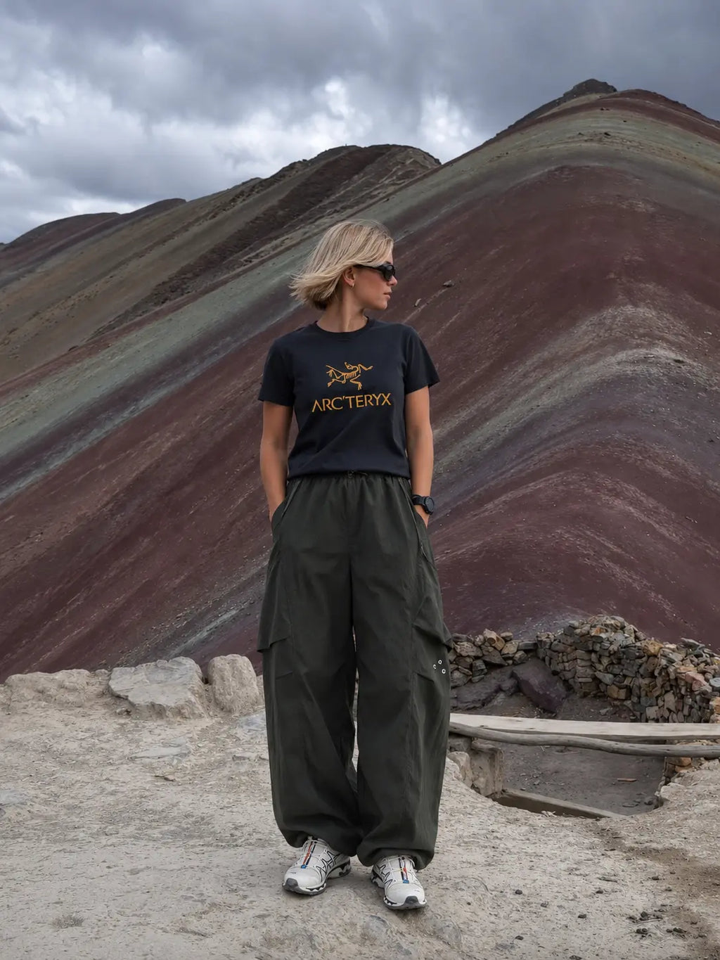 Men's Baggy Cargo Pants – Water-Resistant Stretch Utility